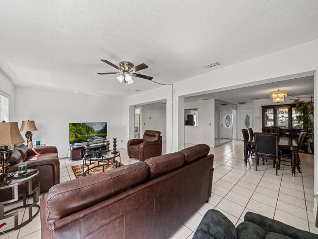 6292 Silver Moon Lane, Greenacres, FL 33463