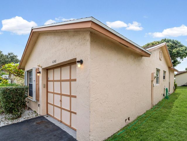 6292 Silver Moon Lane, Greenacres, FL 33463