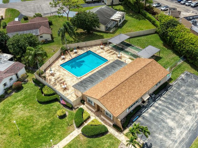 6292 Silver Moon Lane, Greenacres, FL 33463