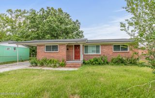 5246 DEVRON Drive, Jacksonville, FL 32209