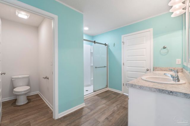 10609 Queens Gate Cir, Pensacola, FL 32506