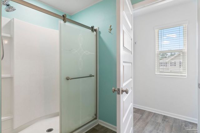 10609 Queens Gate Cir, Pensacola, FL 32506