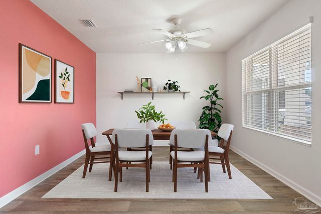 10609 Queens Gate Cir, Pensacola, FL 32506