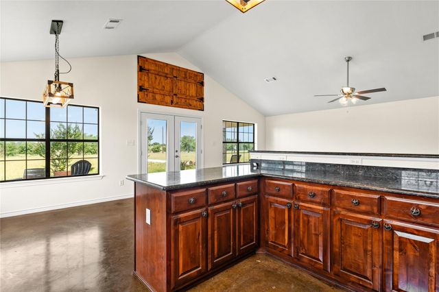 1325 County Road 269, Oglesby, TX 76561