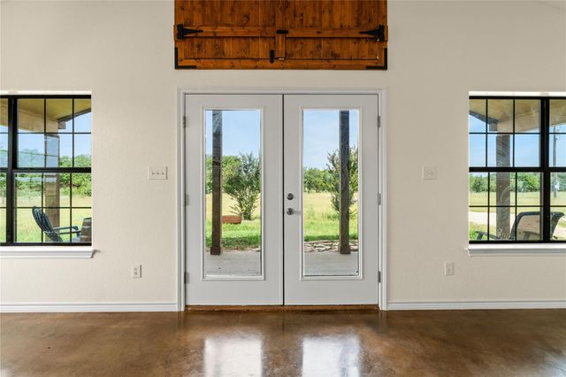 1325 County Road 269, Oglesby, TX 76561