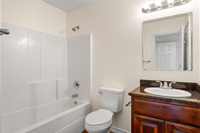 1325 County Road 269, Oglesby, TX 76561