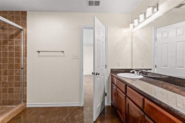 1325 County Road 269, Oglesby, TX 76561
