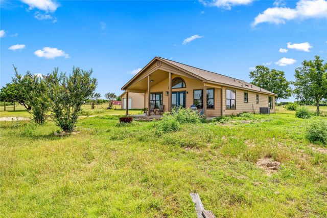 1325 County Road 269, Oglesby, TX 76561