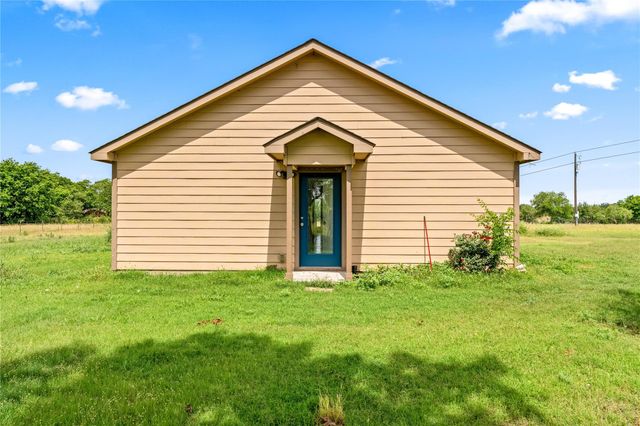 1325 County Road 269, Oglesby, TX 76561