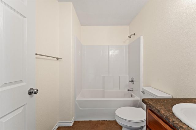 1325 County Road 269, Oglesby, TX 76561
