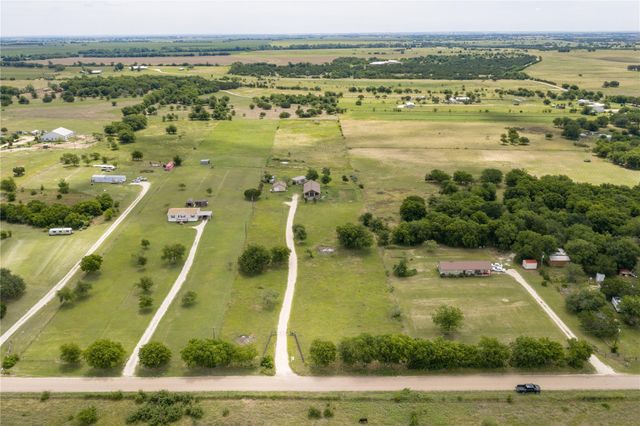 1325 County Road 269, Oglesby, TX 76561