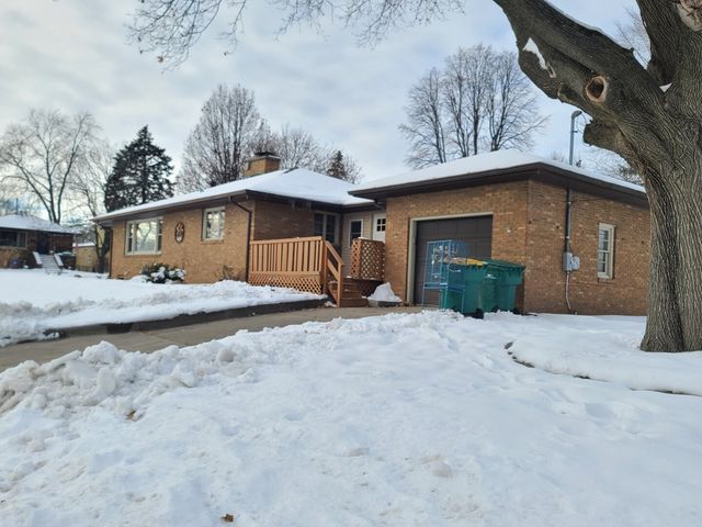 600 Mack Street, Joliet, IL 60435