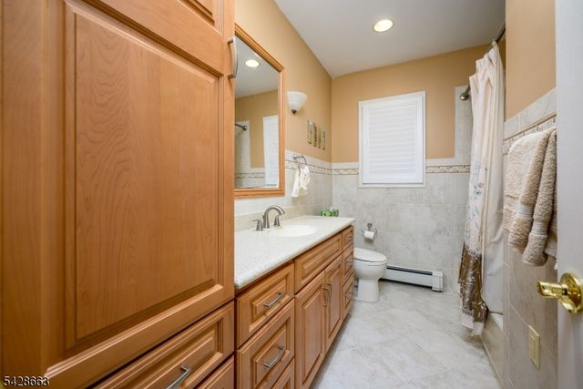 214 Berthold Ave, Rahway City, NJ 07065