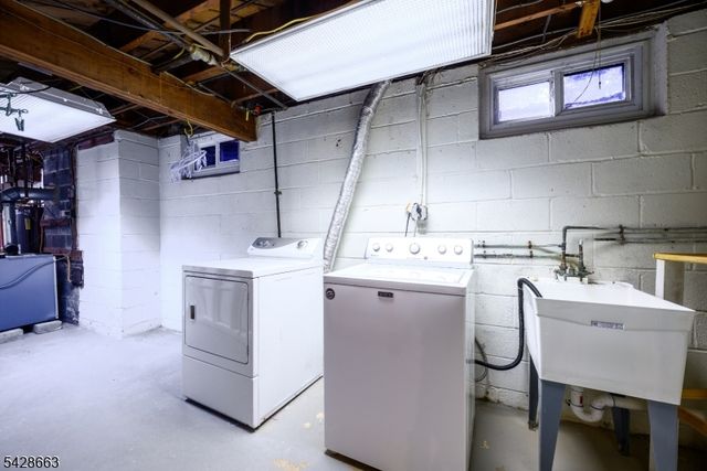 214 Berthold Ave, Rahway City, NJ 07065