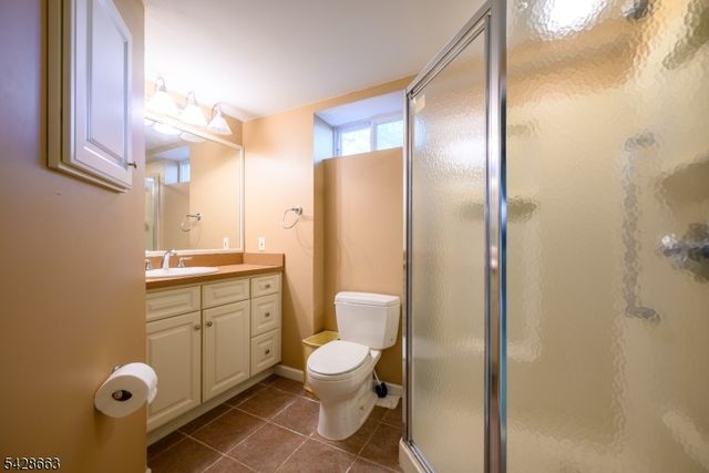 214 Berthold Ave, Rahway City, NJ 07065