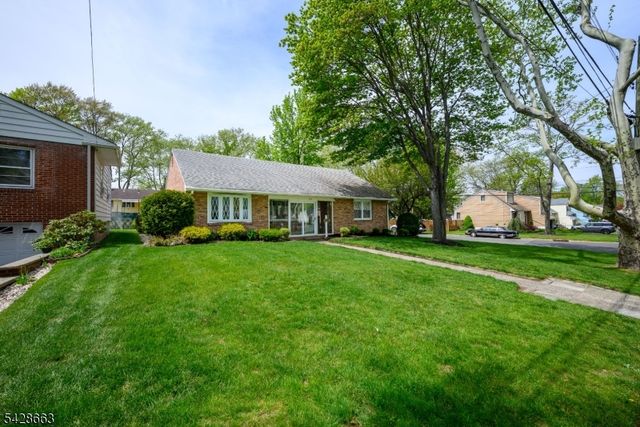 214 Berthold Ave, Rahway City, NJ 07065