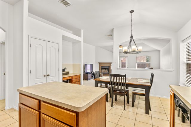 5824 Twilight Drive, Grand Prairie, TX 75052