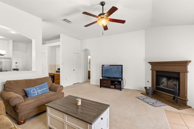 5824 Twilight Drive, Grand Prairie, TX 75052