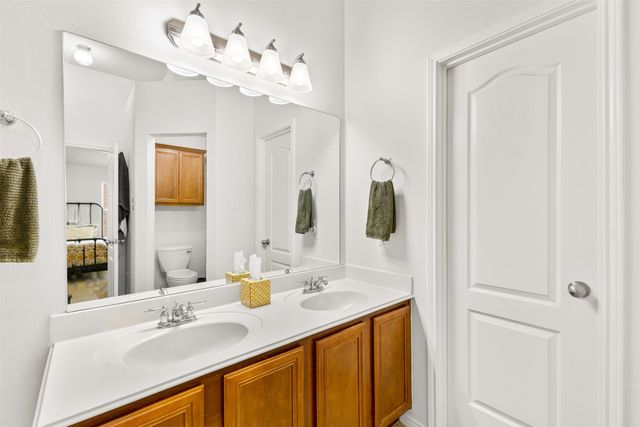 5824 Twilight Drive, Grand Prairie, TX 75052