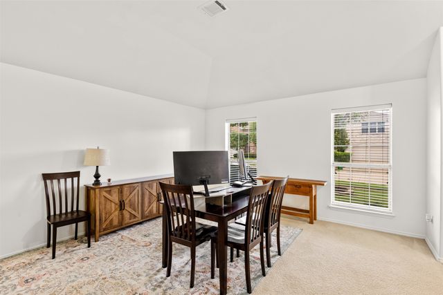 5824 Twilight Drive, Grand Prairie, TX 75052