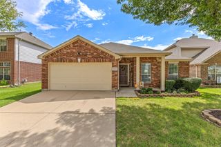 5824 Twilight Drive, Grand Prairie, TX 75052
