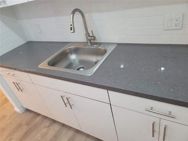 151 SW 134th Way 312N, Pembroke Pines, FL 33027