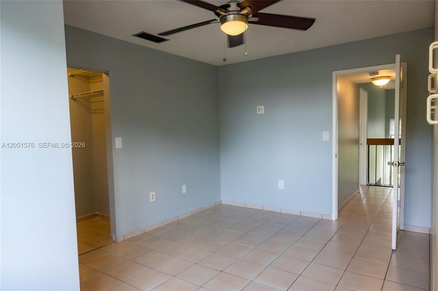 10000 NW 9th St Cir 21, Miami, FL 33172