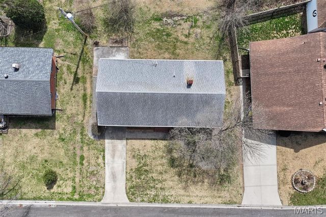 628 Roanoke Drive, Edwardsville, IL 62025