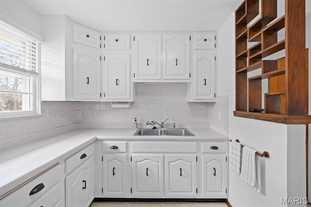 628 Roanoke Drive, Edwardsville, IL 62025