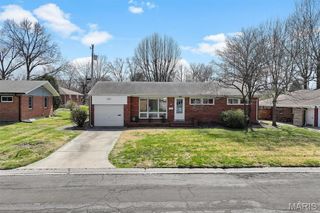 628 Roanoke Drive, Edwardsville, IL 62025