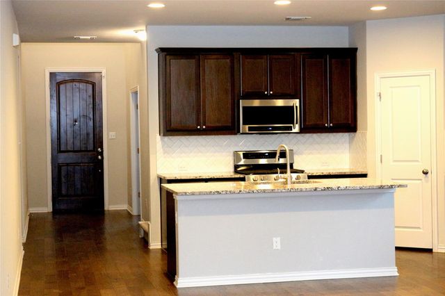 309 Simmental LOOP, Hutto, TX 78634