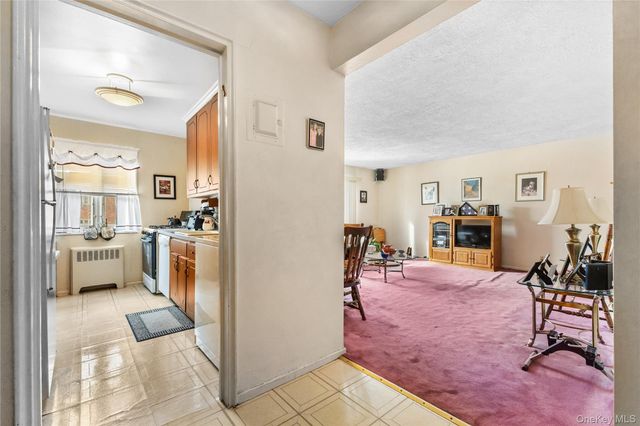 58 Lawrence Court A, White Plains, NY 10603