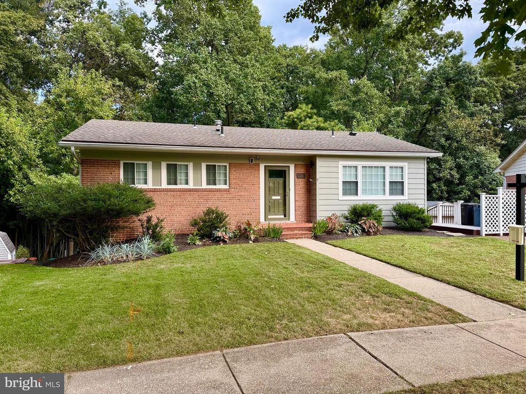 9907 BIG ROCK RD, Silver Spring, MD 20901