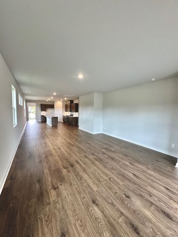 1018 STONEY BROOK PVT BEND, Gallatin, TN 37066
