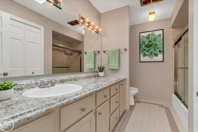 770 N Riverside Street, St Clair, MI 48079