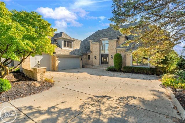 770 N Riverside Street, St Clair, MI 48079