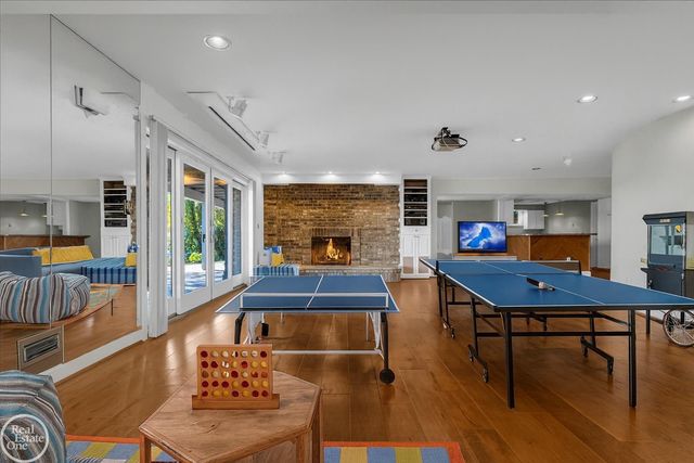 770 N Riverside Street, St Clair, MI 48079