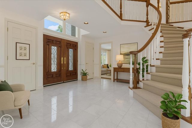 770 N Riverside Street, St Clair, MI 48079