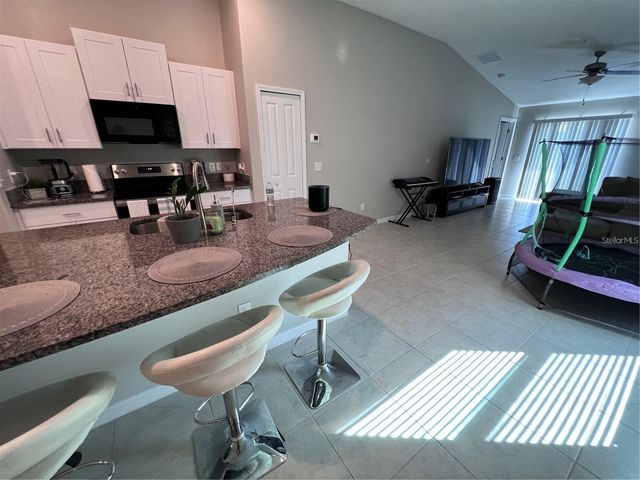 31289 BARREL WAVE WAY, Wesley Chapel, FL 33545