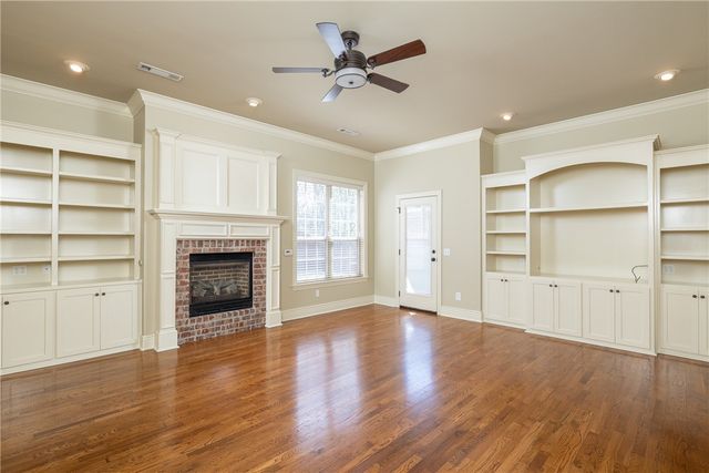 1888 N Candleshoe Drive, Fayetteville, AR 72701