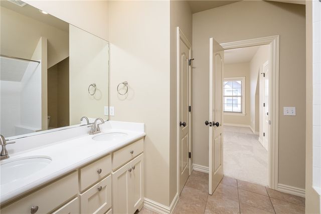 1888 N Candleshoe Drive, Fayetteville, AR 72701