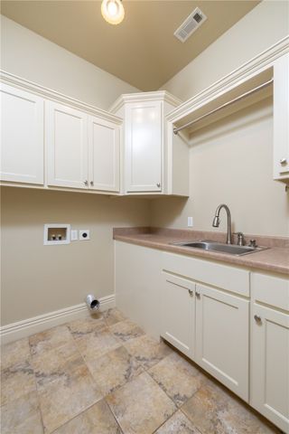 1888 N Candleshoe Drive, Fayetteville, AR 72701