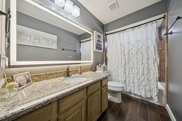 3305 Oak Dale Way, Seabrook, TX 77586