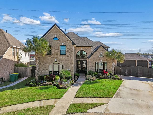 3305 Oak Dale Way, Seabrook, TX 77586