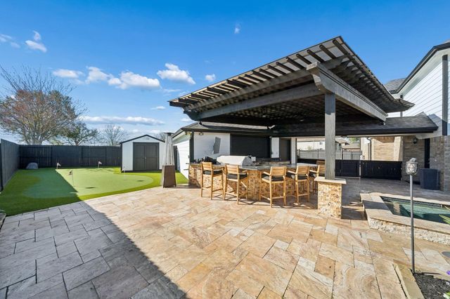 3305 Oak Dale Way, Seabrook, TX 77586