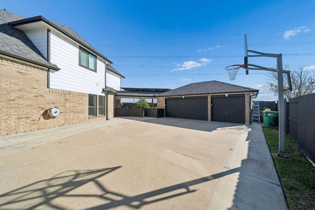 3305 Oak Dale Way, Seabrook, TX 77586