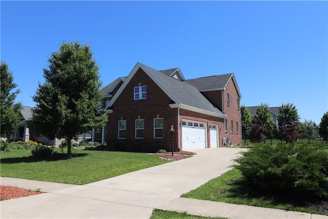 10509 Wallingsford Circle, Centerville, OH 45458