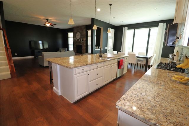 10509 Wallingsford Circle, Centerville, OH 45458