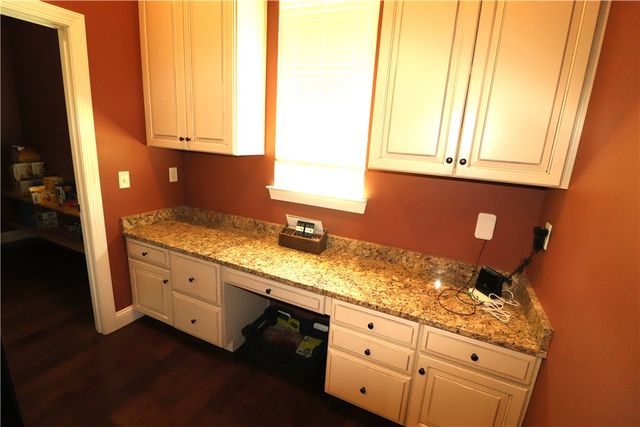10509 Wallingsford Circle, Centerville, OH 45458