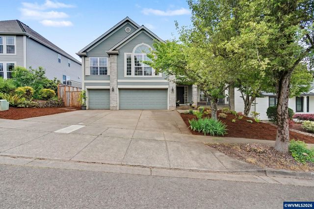 151 Breyonna Wy, Silverton, OR 97381